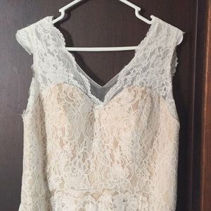 Wedding dress